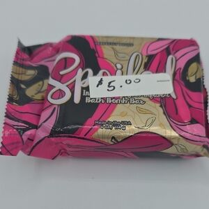 Perfectly Posh Pink and Gold Bath Bomb (2 Available)